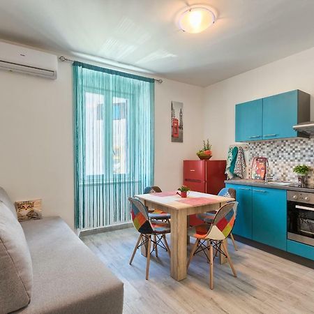 Apartment Amfiteatar Moris Пула Екстериор снимка